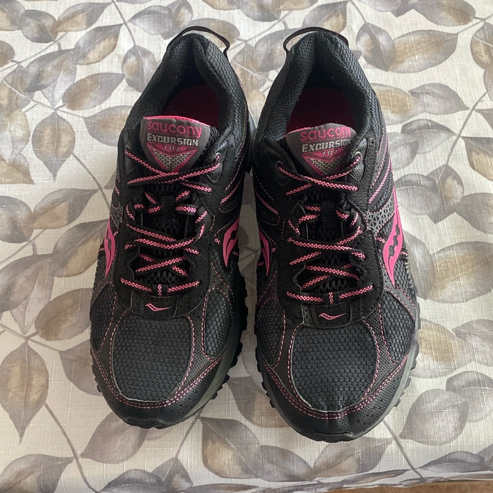 Saucony Excursion TR7 Outdoor Trek Hiking Sneakers